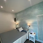 Oda ve Kahvaltı D Erna Marina di Pietrasanta
