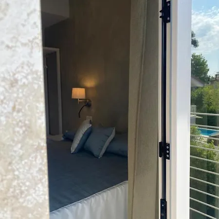 Derna Bed & Breakfast Marina di Pietrasanta