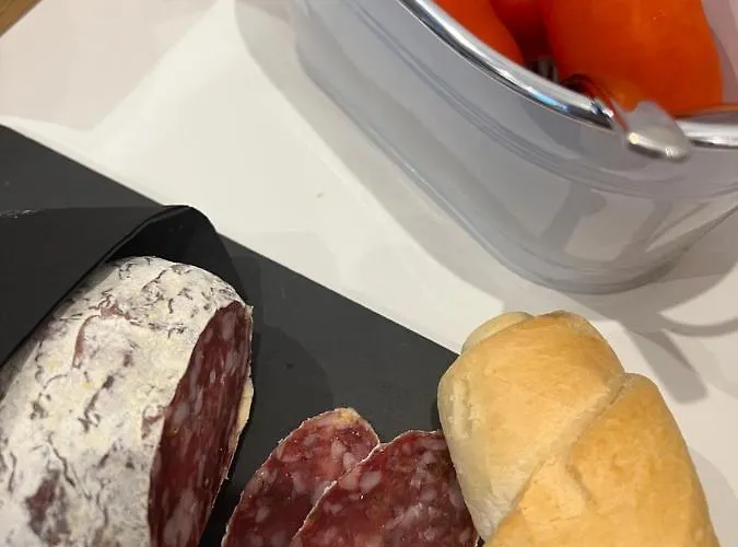 D Erna Bed & Breakfast 4*